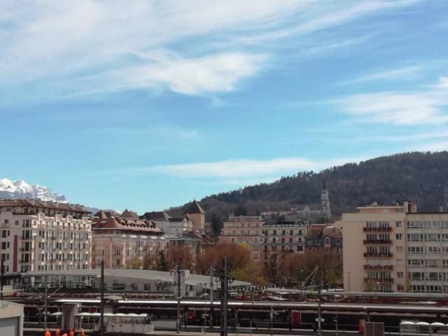 -- Le Sanctuaire, A 50 Metres De La Gare -- Apartment Annecy Exterior foto